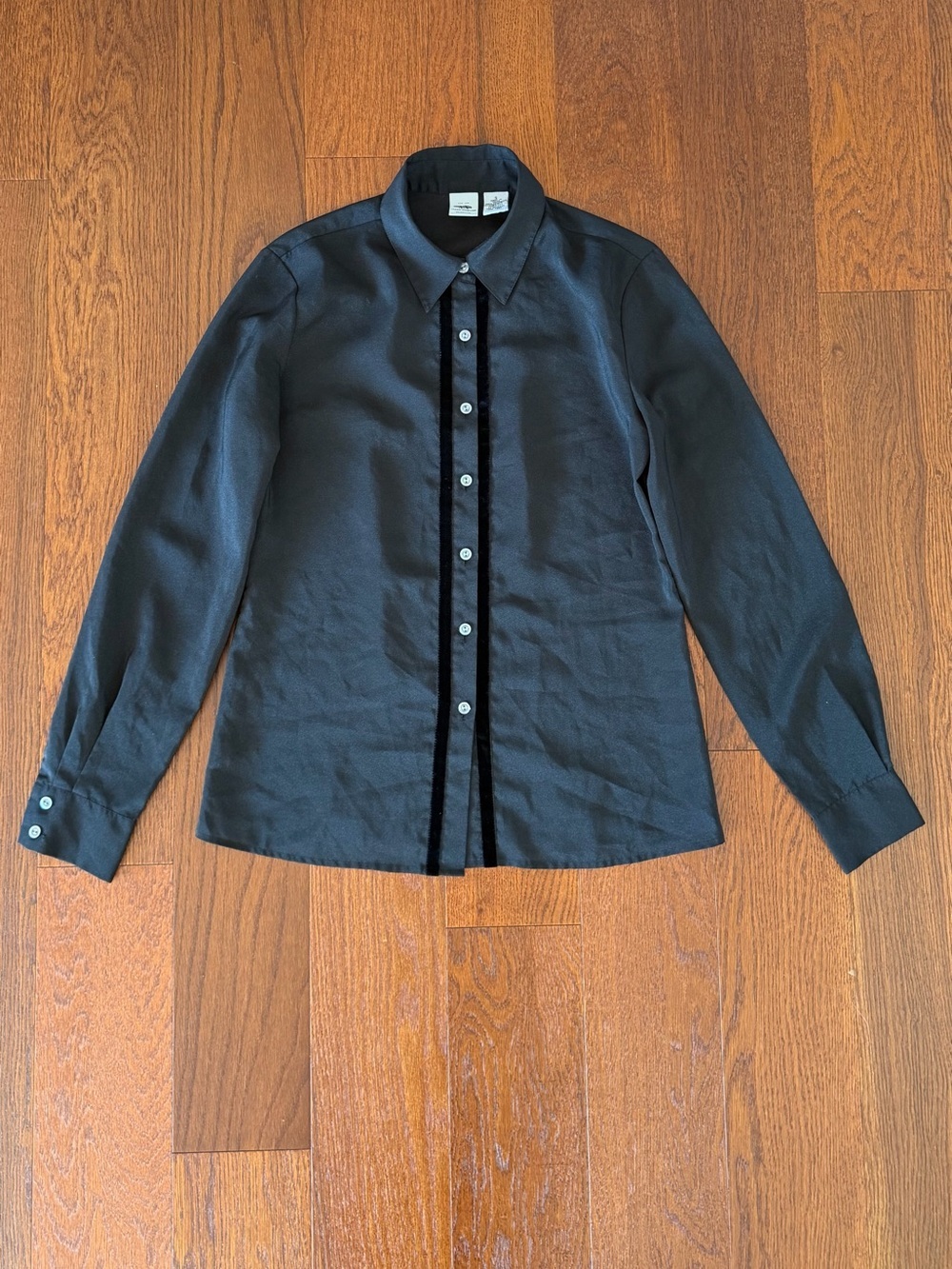 A/X Armani Exchange Women’s Black Sheer Shirt Velvet Trim size S - Picture 4 of 6